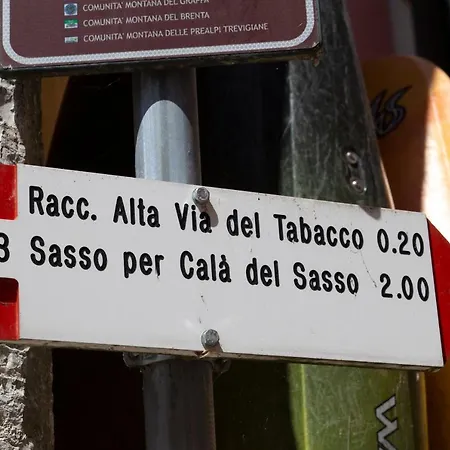 Alloggi I Calieroni Lägenhet *
